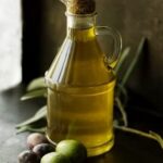 Castor oil: Its beauty and wellness benefits